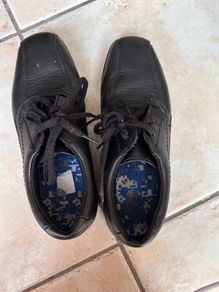 Boys shoes