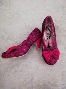 Irregular Choice magenta heels, size 6