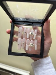press on nail