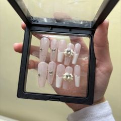 press on nail