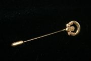 Vintage Irish Claddagh Gold Plated Stick Pin - Celtic Lapel Brooch