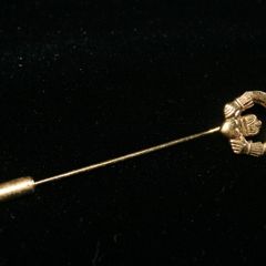 Vintage Irish Claddagh Gold Plated Stick Pin - Celtic Lapel Brooch