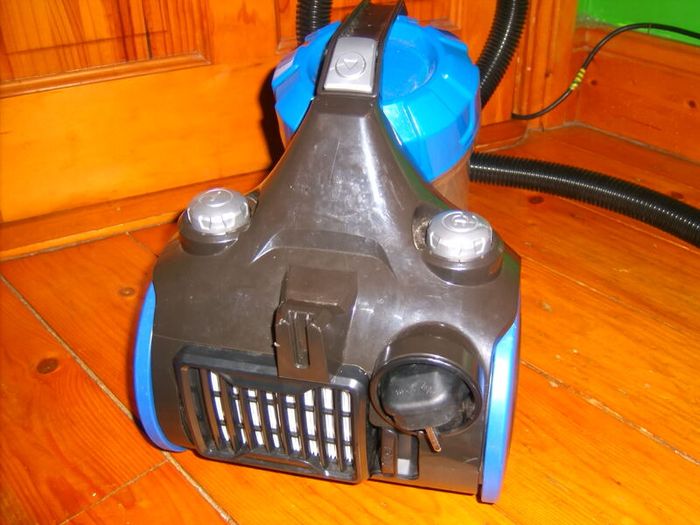 blue hoover