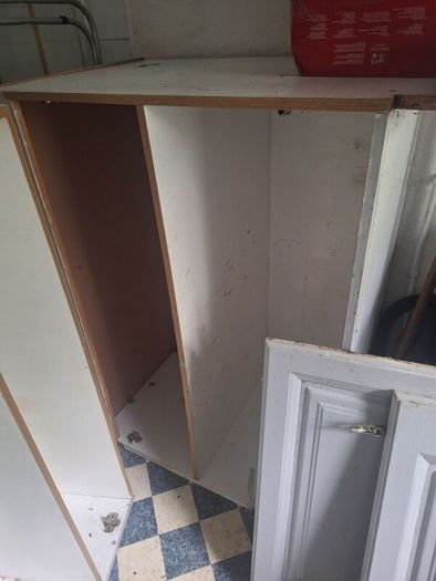 Free kitchen units