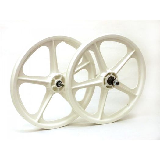 Tuff Ii Composite Bm Wheels Pair White (Cassette Version) With 9T Driver