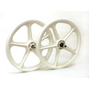 Tuff Ii Composite Bm Wheels Pair White (Cassette Version) With 9T Driver