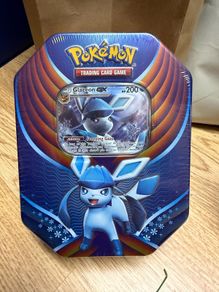 Pokemon Evolution Celebration Tins: Glaceon GX Tin
