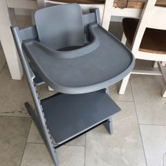 Grey stokke high chair