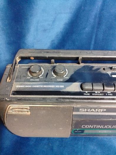 1988 sharp WQ-268 cassette radio player