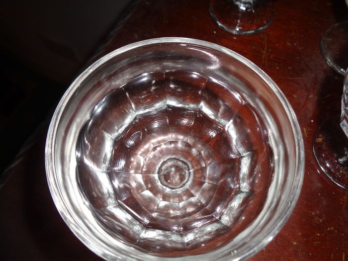Vintage Stemmed Glass Sundae Bowls x 6 for Sale
