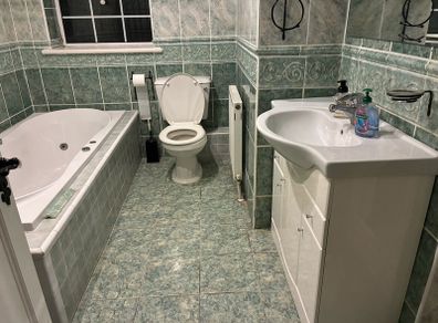 Bathroom Suite