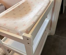 Boori baby changing table