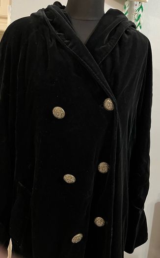 Vintage four seasons black velvet coat