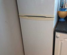 Fridge freezer