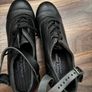 Heavy shoes Image 6
