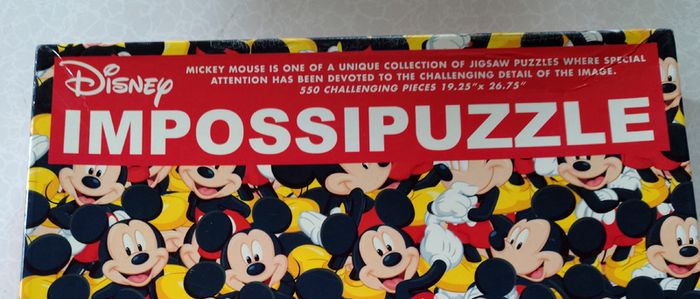 Mickey Mouse Jigsaw Puzzle (550 Pieces) Used.