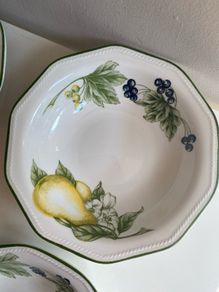 Set of four vintage dishes Victorian orchard the Chartwell collection