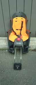 Hamax Siesta Child bike seat with lockable frame mount