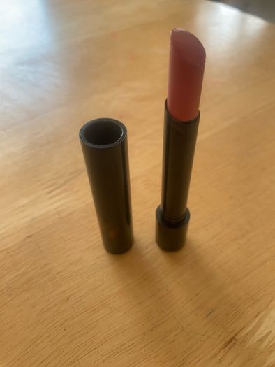 Victoria Beckham Posh lipstick shade Pout