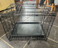 Dog crate