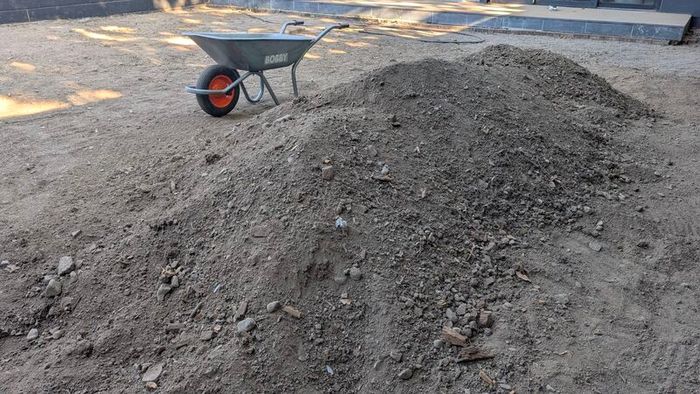 SOIL / Filler