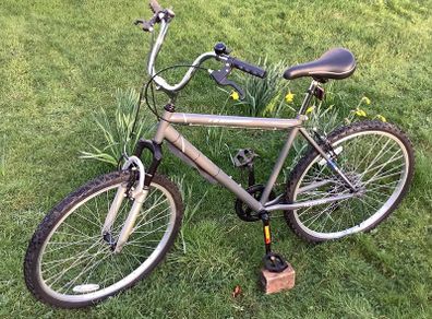Mountain bike unused ... front suspension