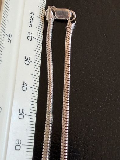 silver neck