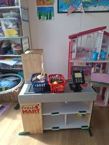 melissa and doug market stall