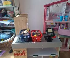 melissa and doug market stall