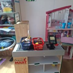 melissa and doug market stall