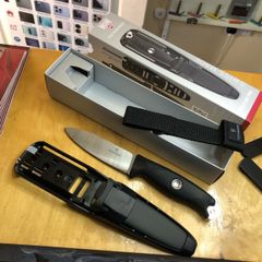 Victorinox VENTURE PRO Bushcraft Knife 2025