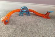 Hot Wheels Viper Bridge