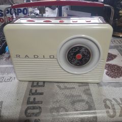 Beautiful Old Radio Style Metal Lunch Box, would be a beautiful Display Postage Available,
