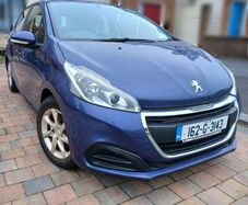 2016 Peugeot 208 (low mileage 105K)
