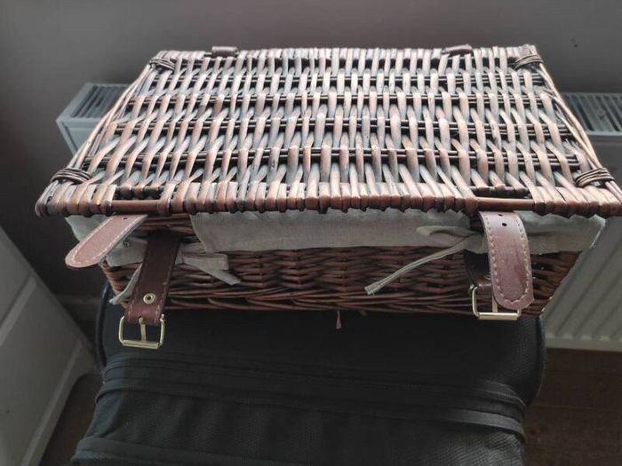 Beautiful Wicker Picnic Basket