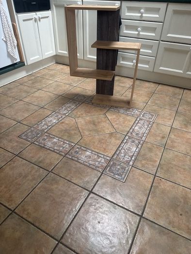 shelf unit