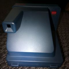 camera stranger things polaroid camera.