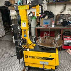 tyre machine