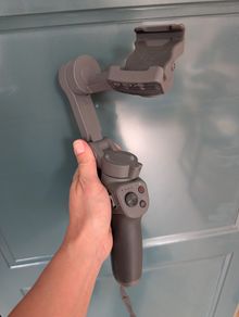 DJI Osmo Mobile Combo 3