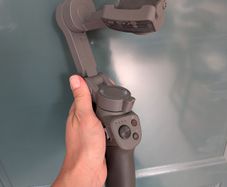 DJI Osmo Mobile Combo 3