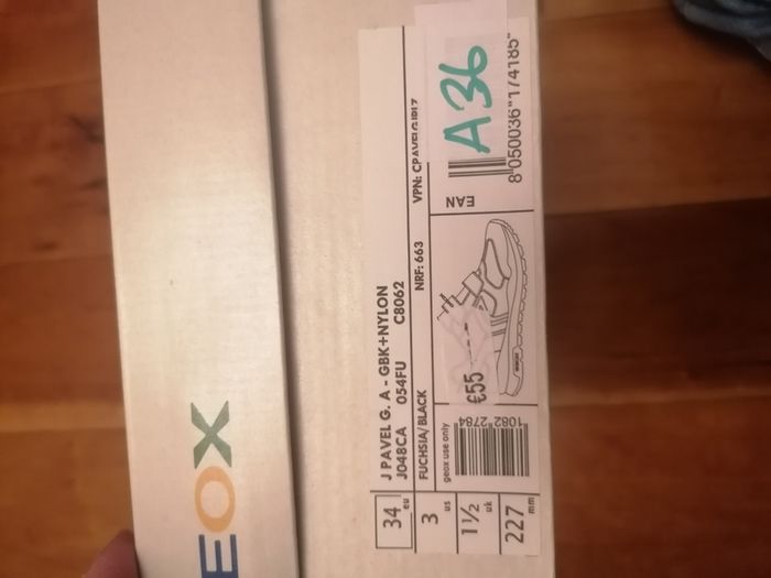 Girls "Geox" trainers, BRAND NEW IN BOX