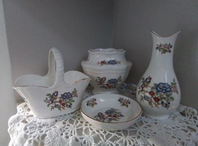Royal Tara China Pieces