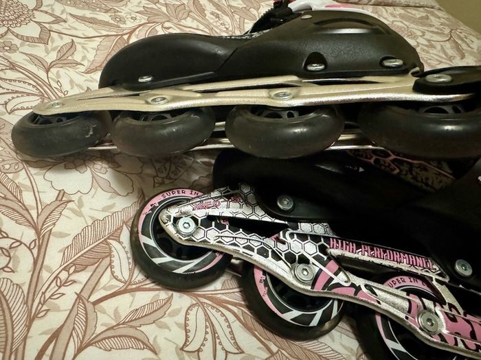 Girls rollerblades