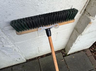 Outdoor Brush