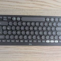Logitech K380s bluetooth keyboard