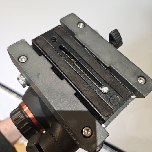 Manfrotto tripod