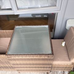 Outdoor table and chairs