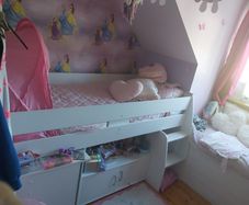 Childrens bed