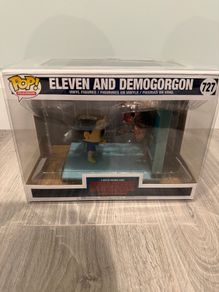 Funko Stranger Things Moments Eleven and Demogorgon 727 Vaulted