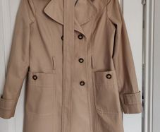 Ladies mac
